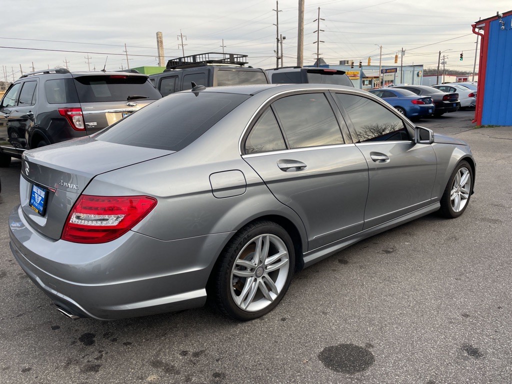 2014 Mercedes-Benz C-Class Image 5
