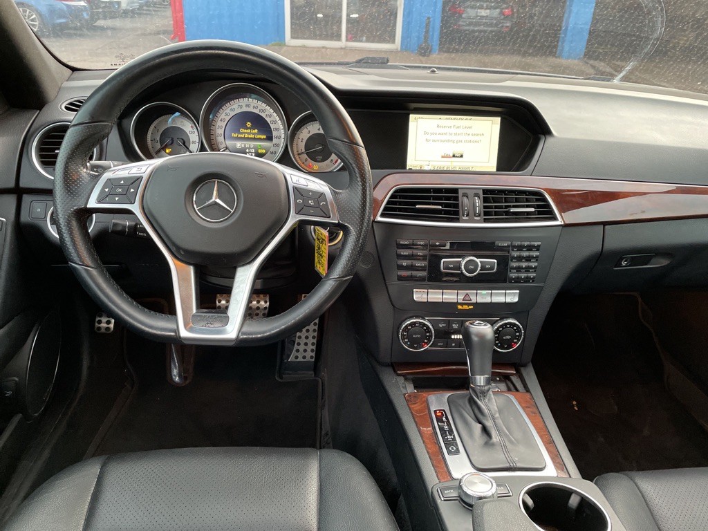 2014 Mercedes-Benz C-Class Image 12