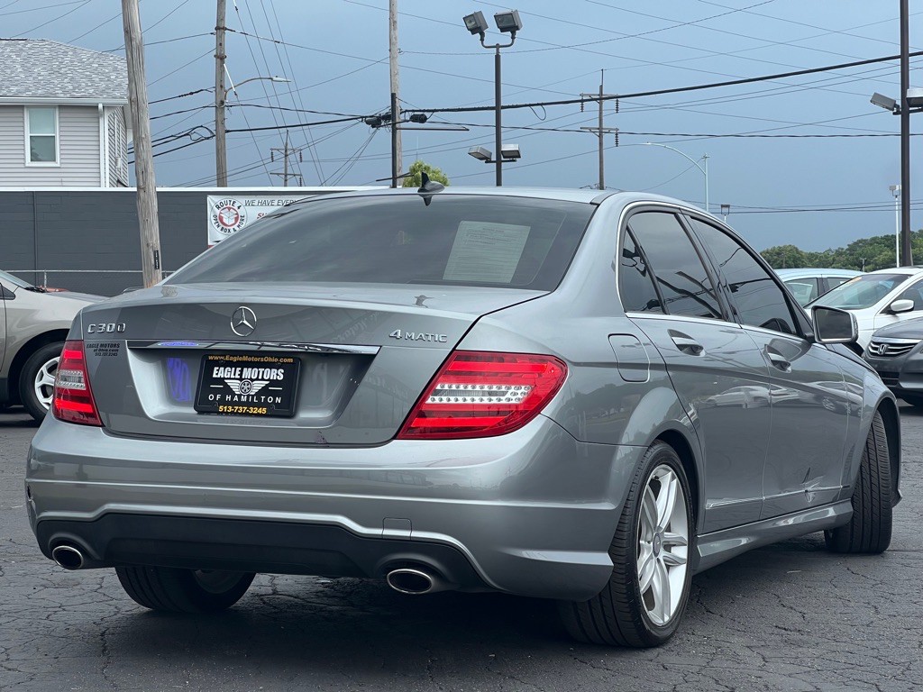 2014 Mercedes-Benz C-Class Image 16
