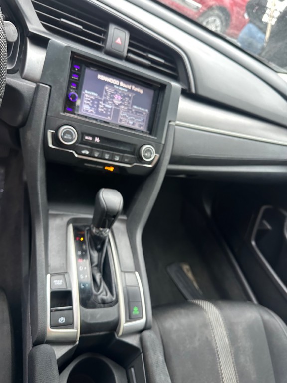 2018 Honda Civic Image 5