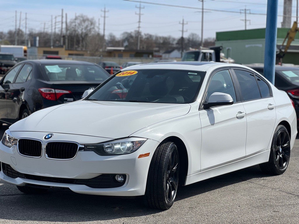 2014 BMW 3 Series Image 5
