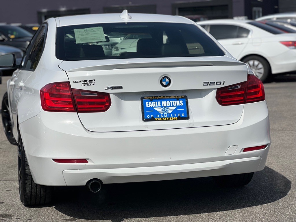 2014 BMW 3 Series Image 6