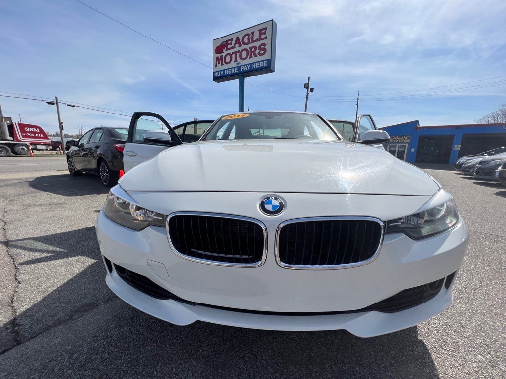 2014 BMW 3 Series Image 37