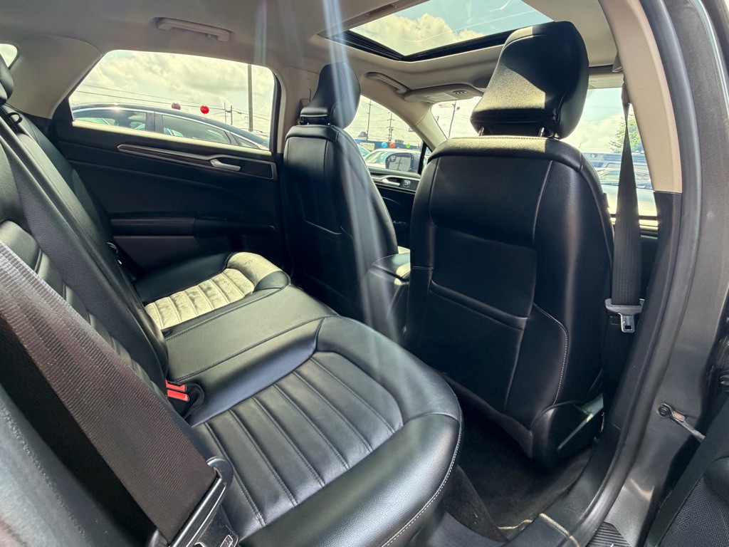 2015 Ford Fusion Image 6