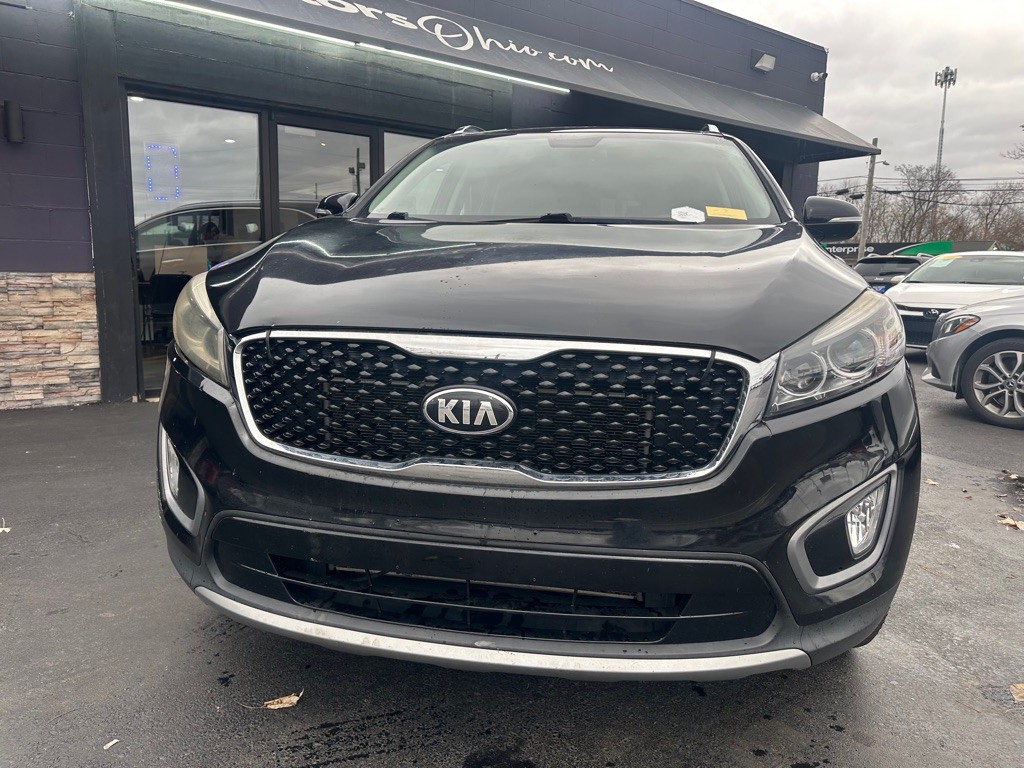 2016 Kia Sorento Image 2