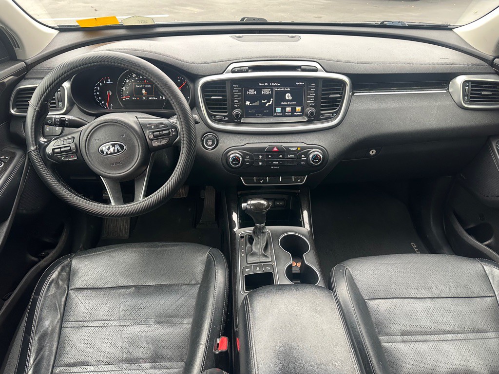 2016 Kia Sorento Image 5