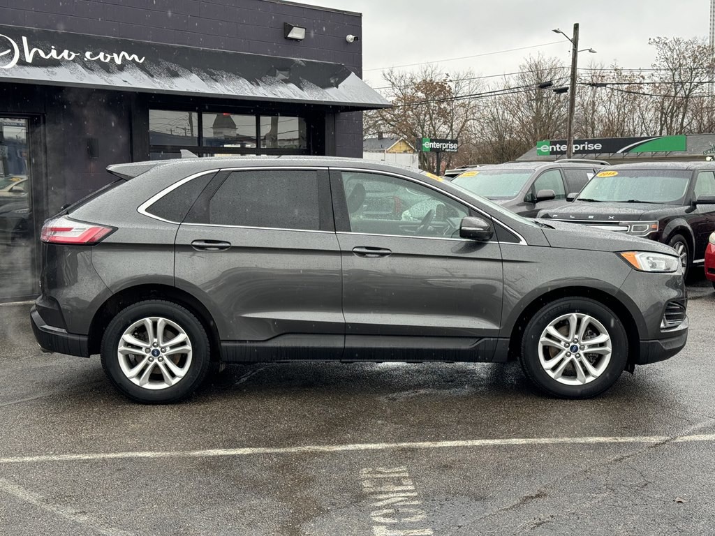 2019 Ford Edge Image 8