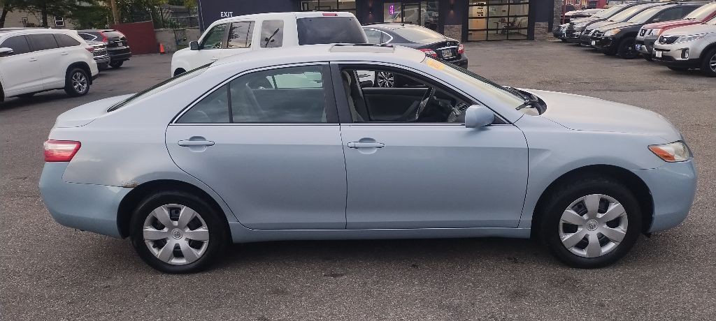2007 Toyota Camry Image 2
