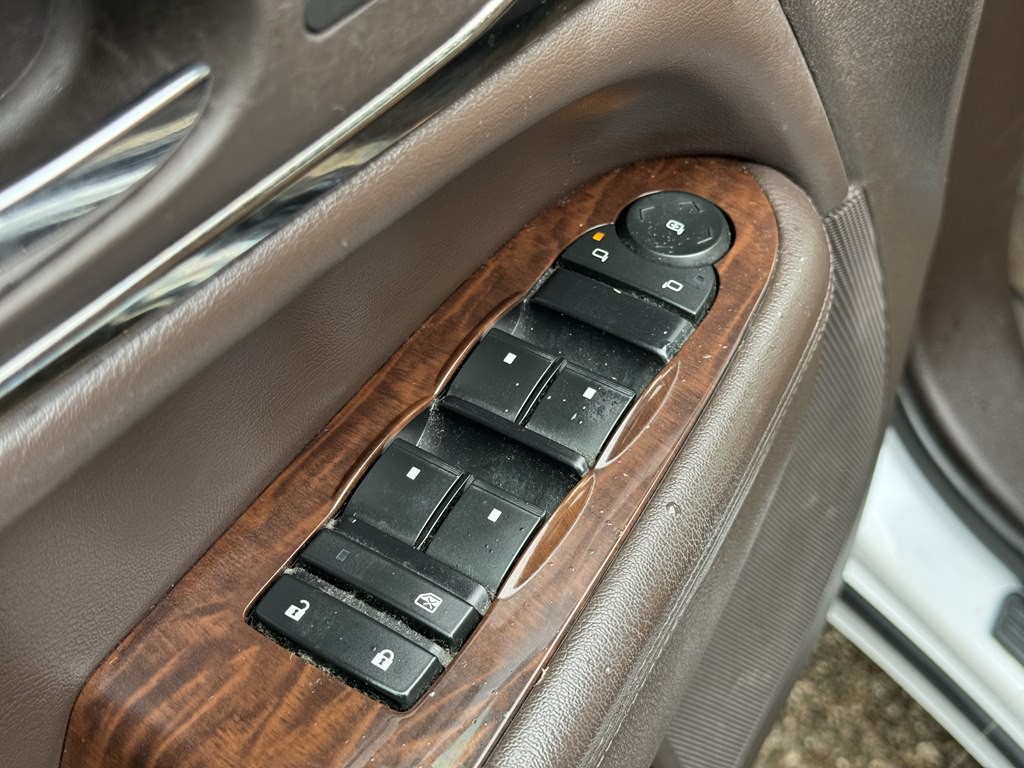 2016 Buick Enclave Image 12