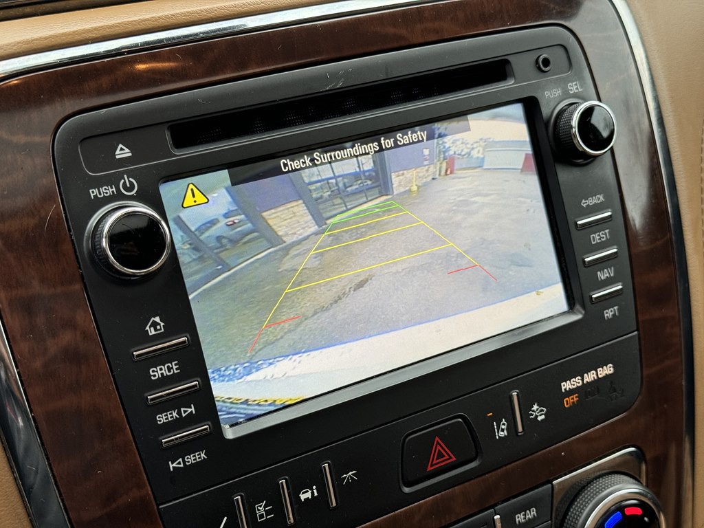 2016 Buick Enclave Image 19