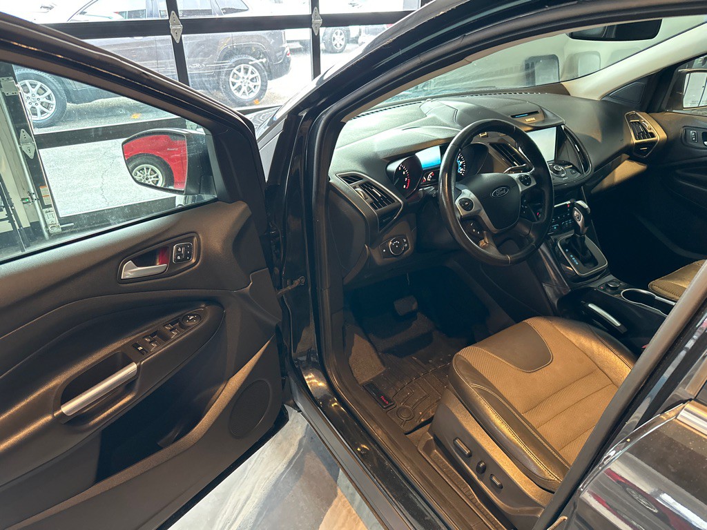 2013 Ford Escape Image 36