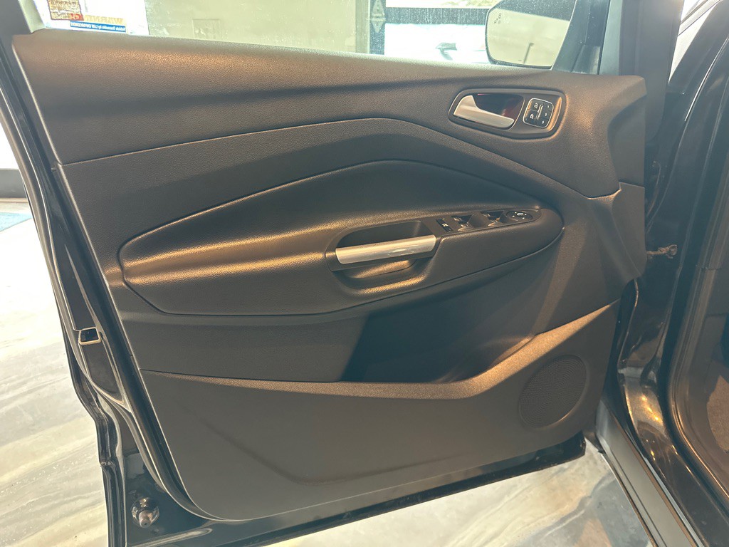 2013 Ford Escape Image 37