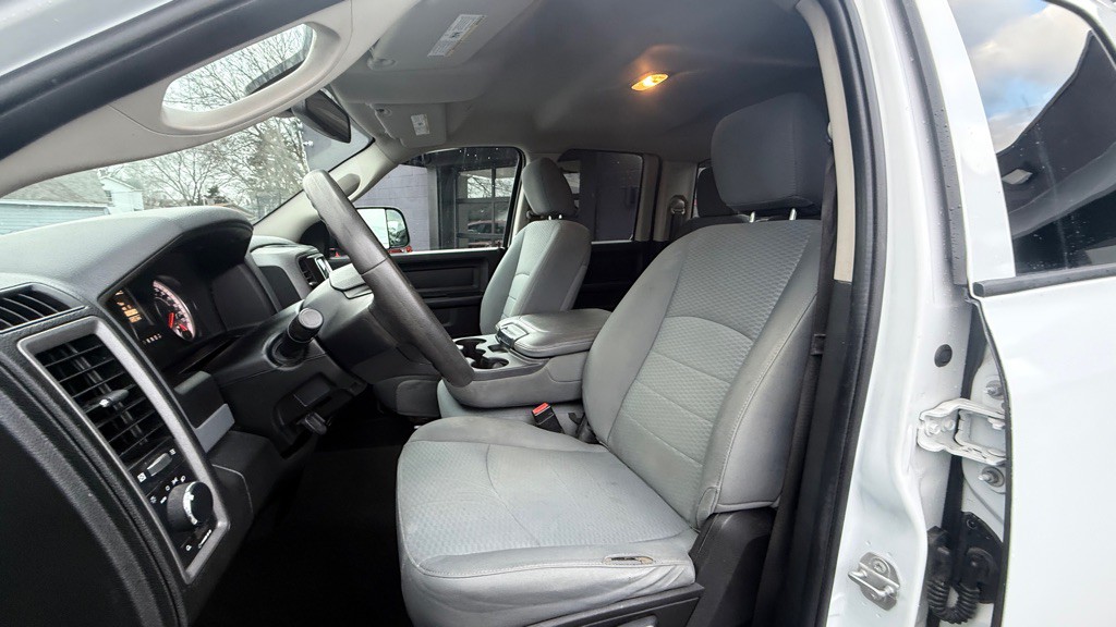 2019 RAM 1500 Image 2