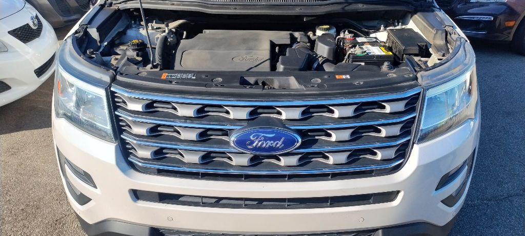 2017 Ford Explorer Image 13