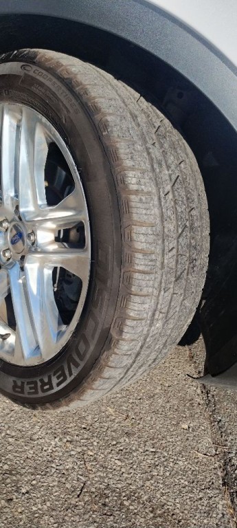 2017 Ford Explorer Image 14