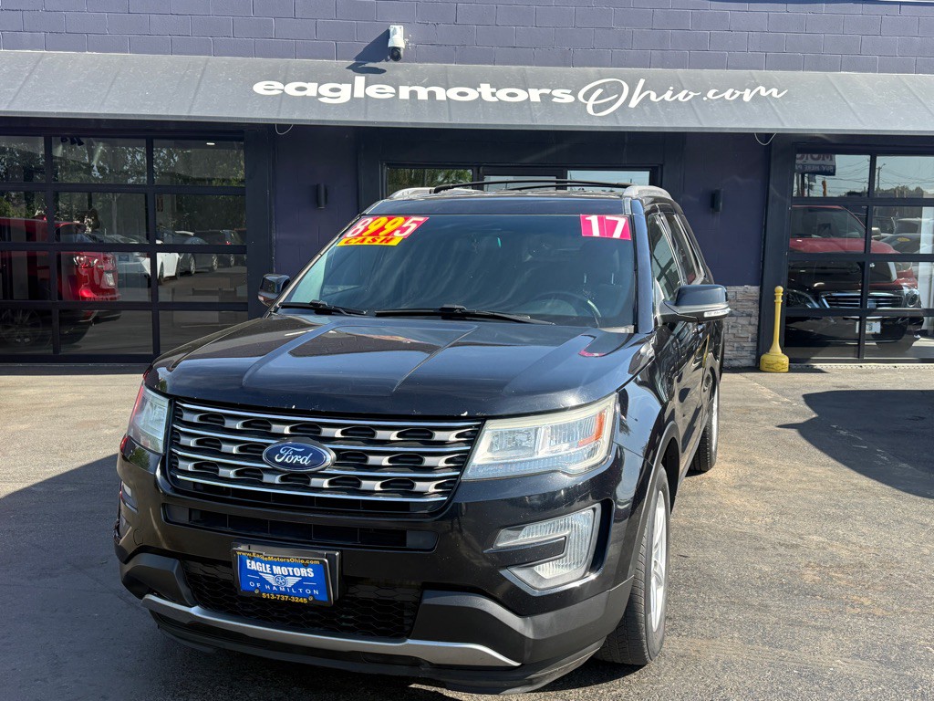 2017 Ford Explorer Image 1