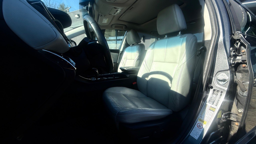 2013 Toyota Avalon Image 3