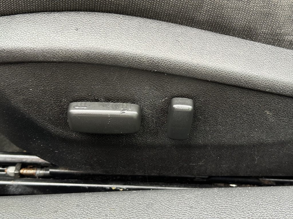 2015 Chevrolet Camaro Image 14