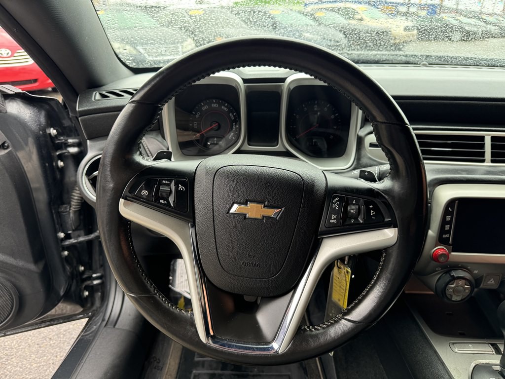 2015 Chevrolet Camaro Image 16