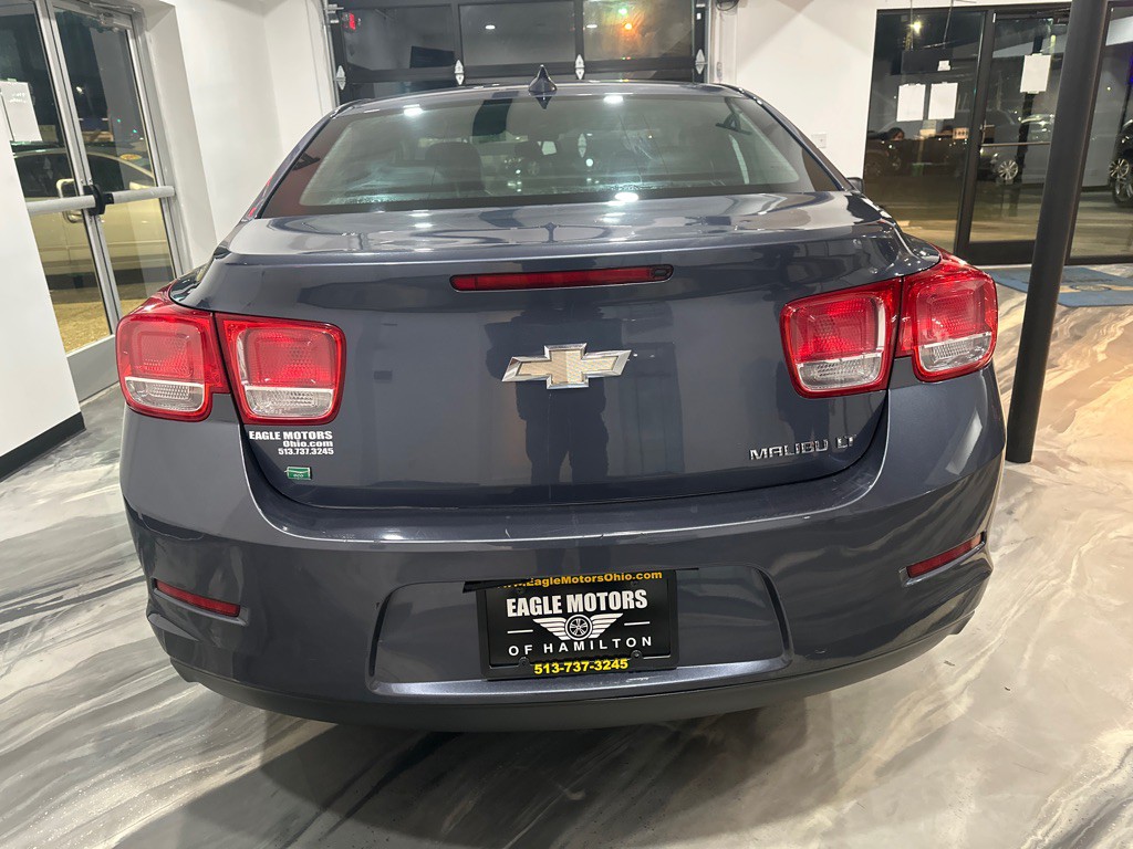 2015 Chevrolet Malibu Image 5