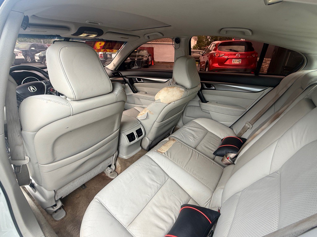 2010 Acura TL Image 4