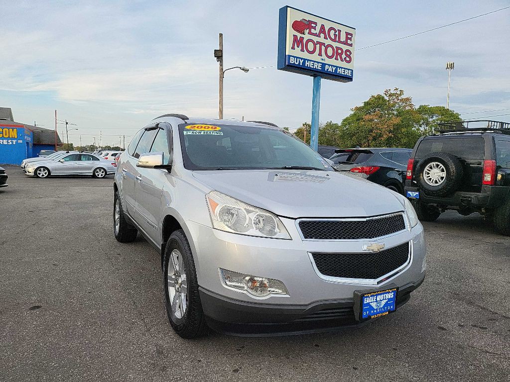 2009 Chevrolet Traverse Image 1