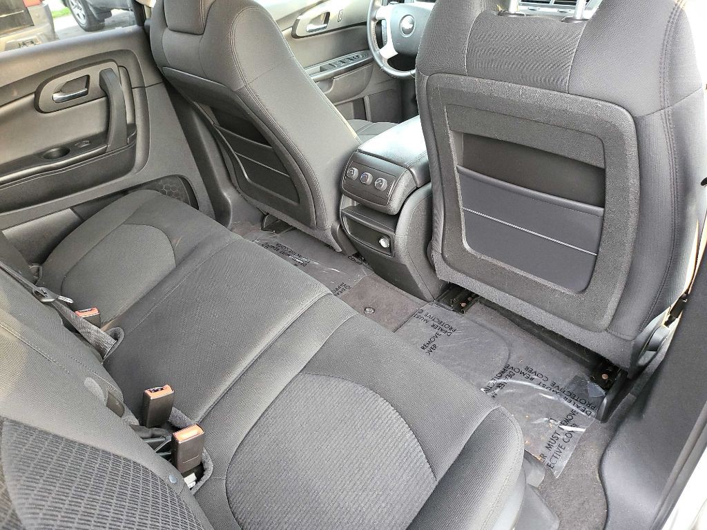 2009 Chevrolet Traverse Image 10