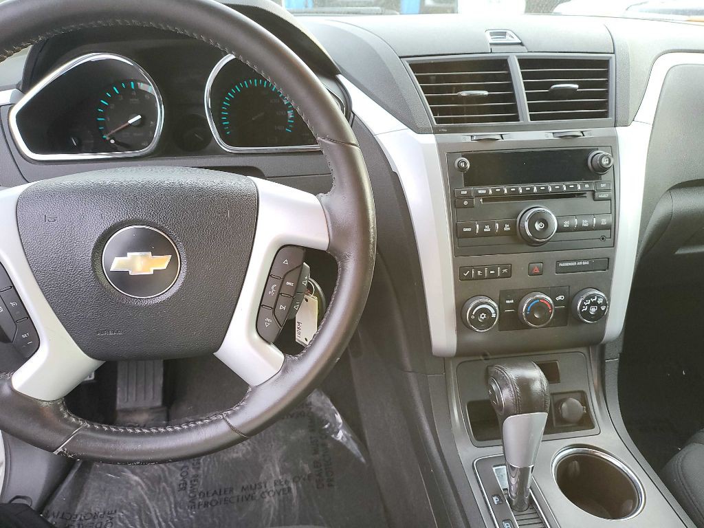 2009 Chevrolet Traverse Image 13