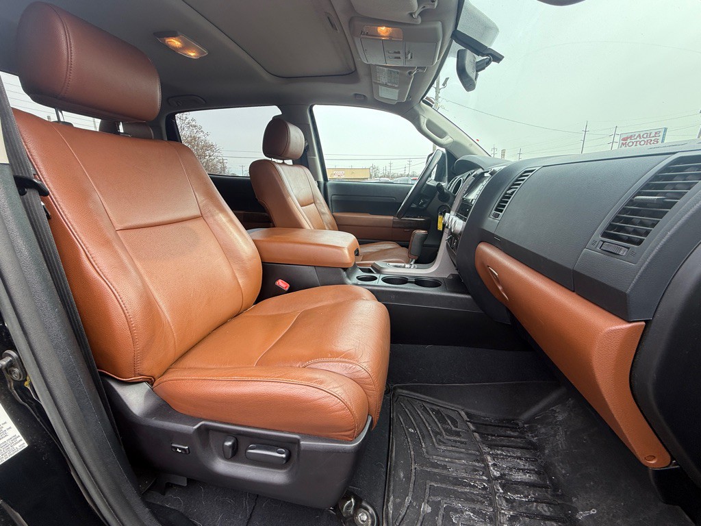 2013 Toyota Tundra Image 11