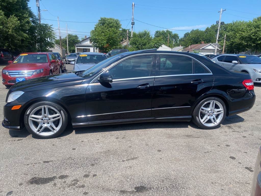 2013 Mercedes-Benz E-Class Image 6