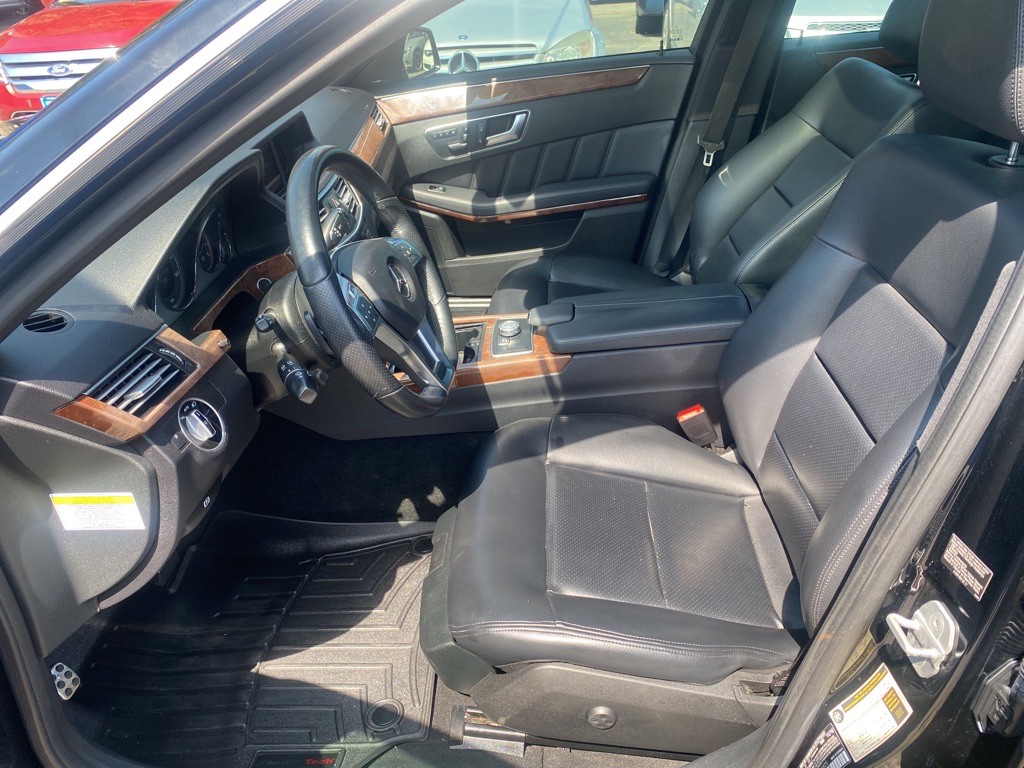 2013 Mercedes-Benz E-Class Image 10