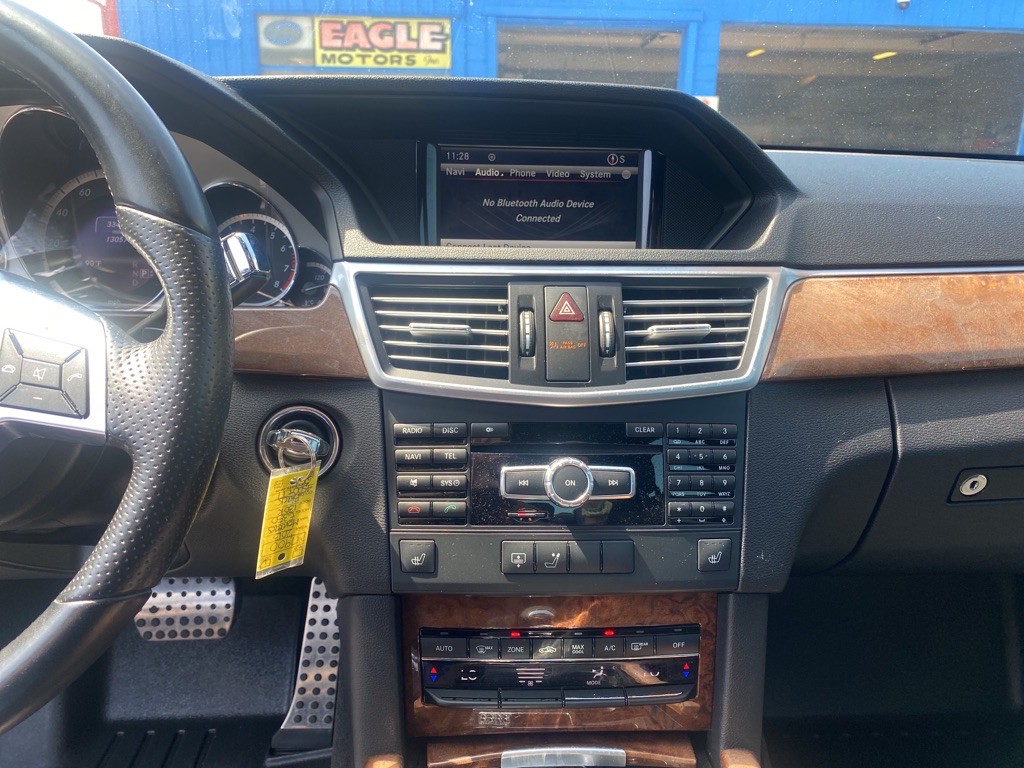 2013 Mercedes-Benz E-Class Image 15