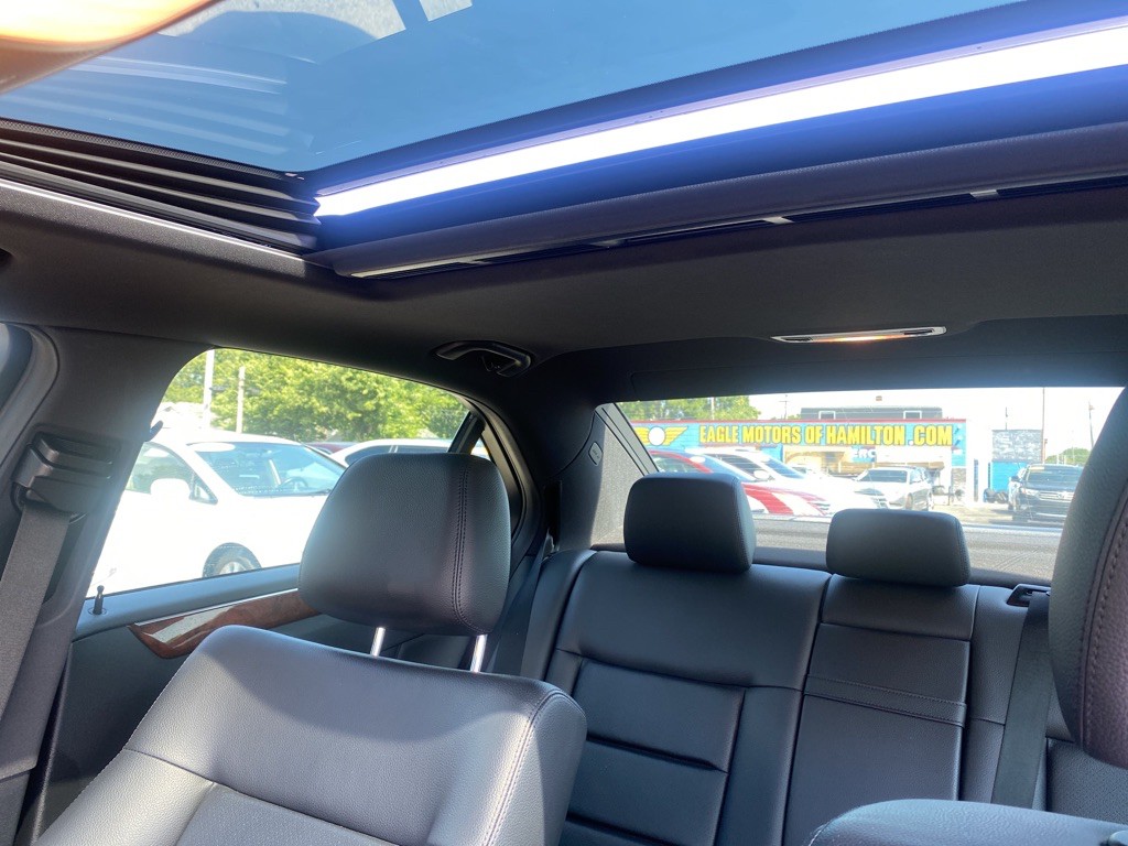 2013 Mercedes-Benz E-Class Image 19