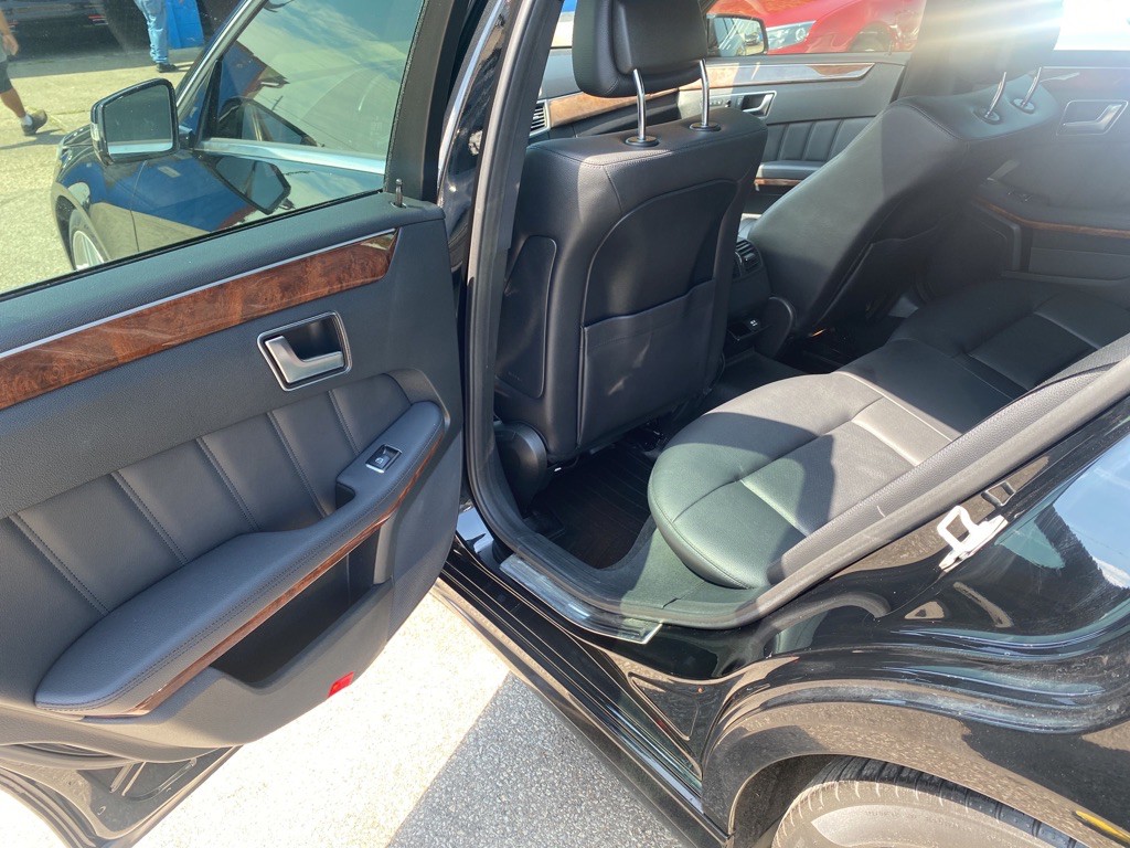 2013 Mercedes-Benz E-Class Image 21