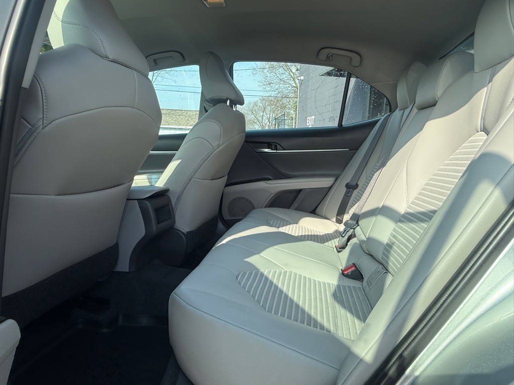 2018 Toyota Camry Image 4