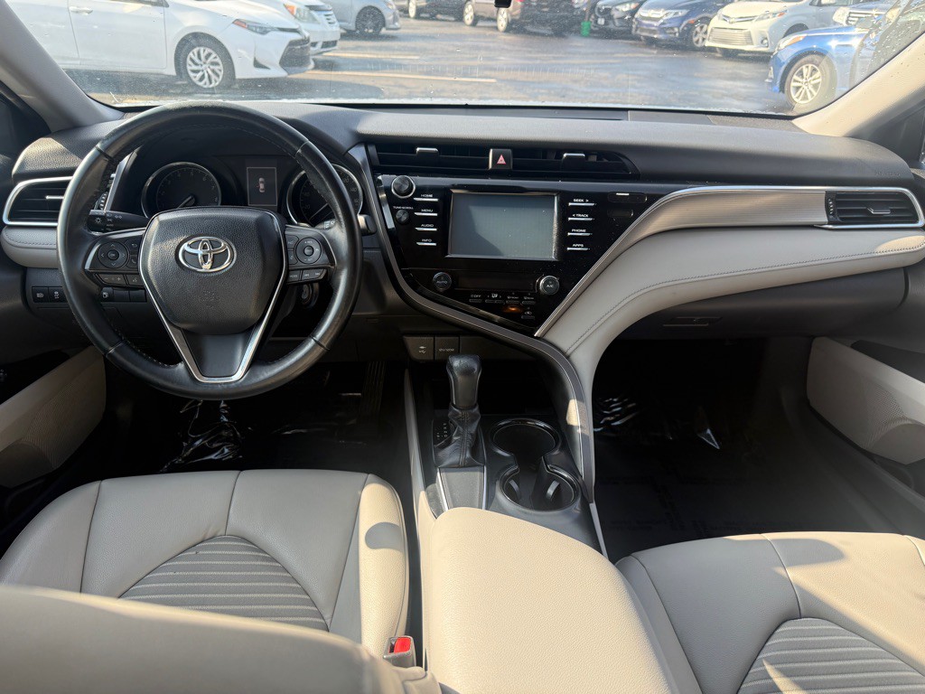 2018 Toyota Camry Image 5