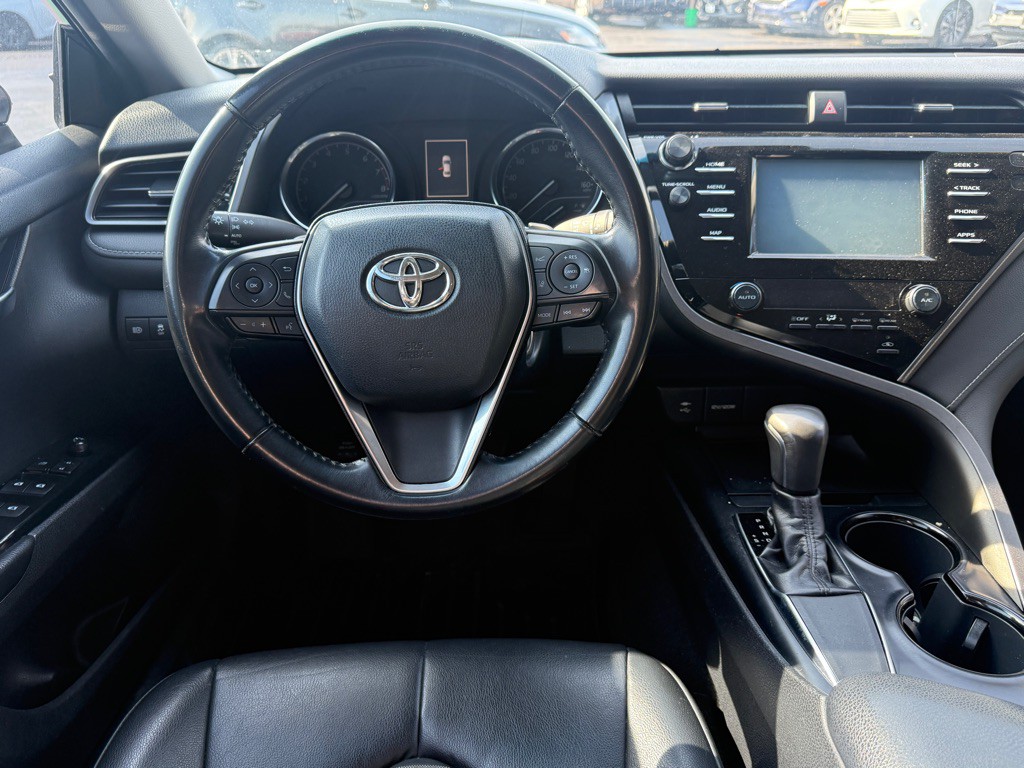 2019 Toyota Camry Image 7