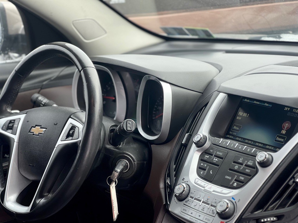 2012 Chevrolet Equinox Image 11