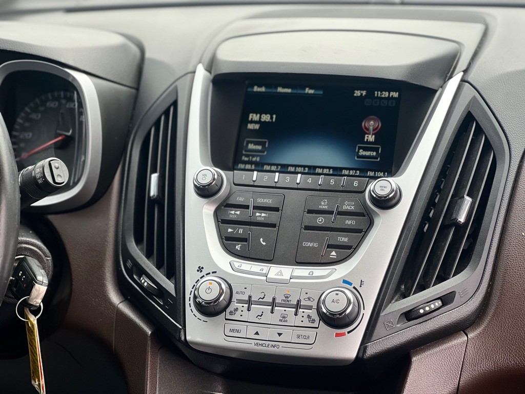 2012 Chevrolet Equinox Image 16