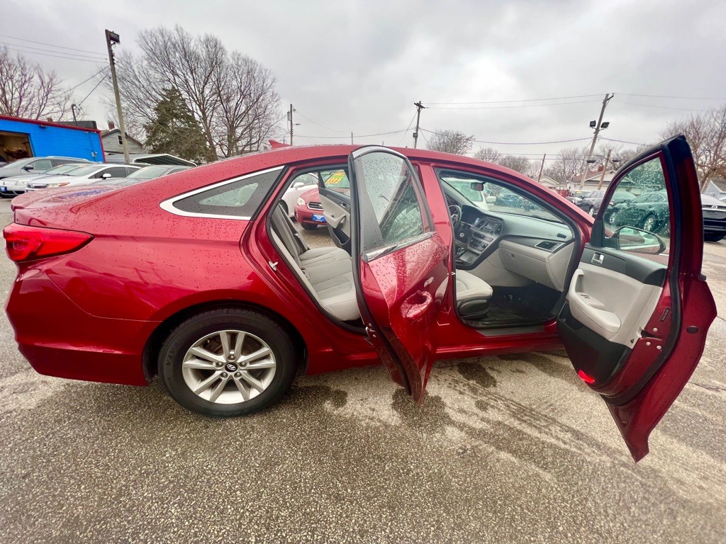 2015 Hyundai Sonata Image 6