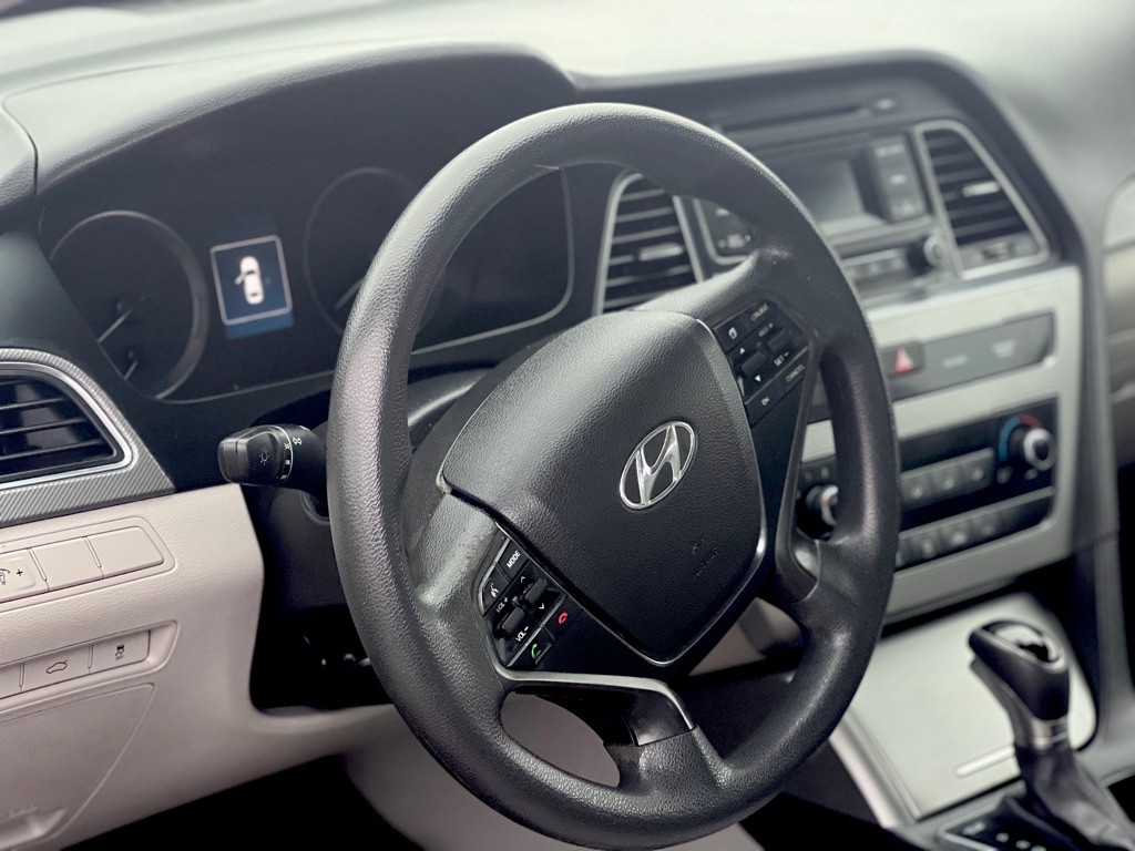 2015 Hyundai Sonata Image 7