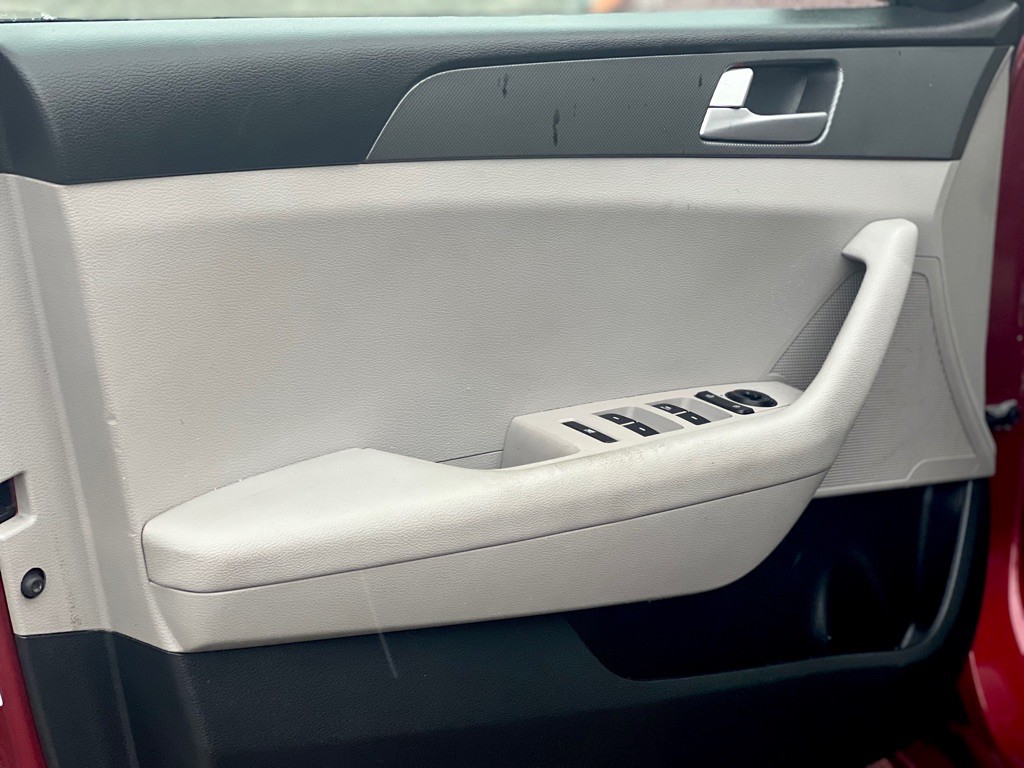 2015 Hyundai Sonata Image 13