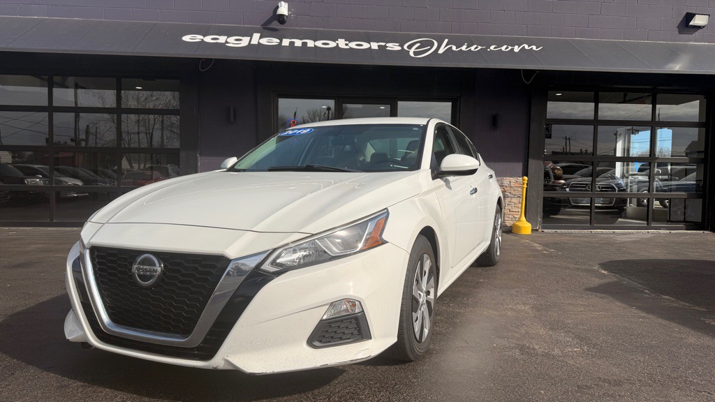 2019 Nissan Altima Image 1