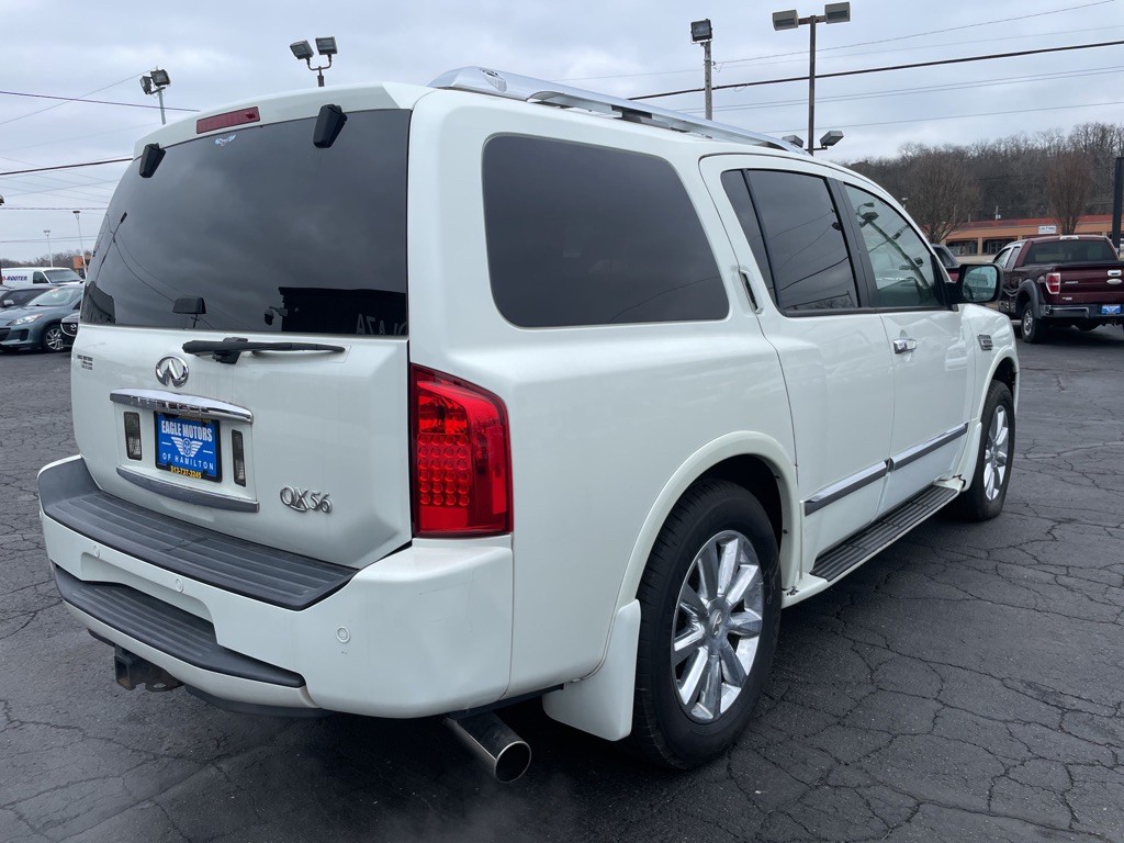 2010 INFINITI QX56 Image 8