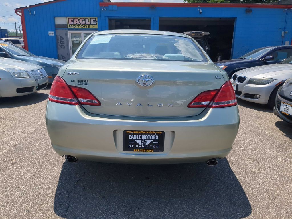 2006 Toyota Avalon Image 6