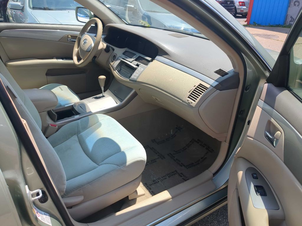 2006 Toyota Avalon Image 11
