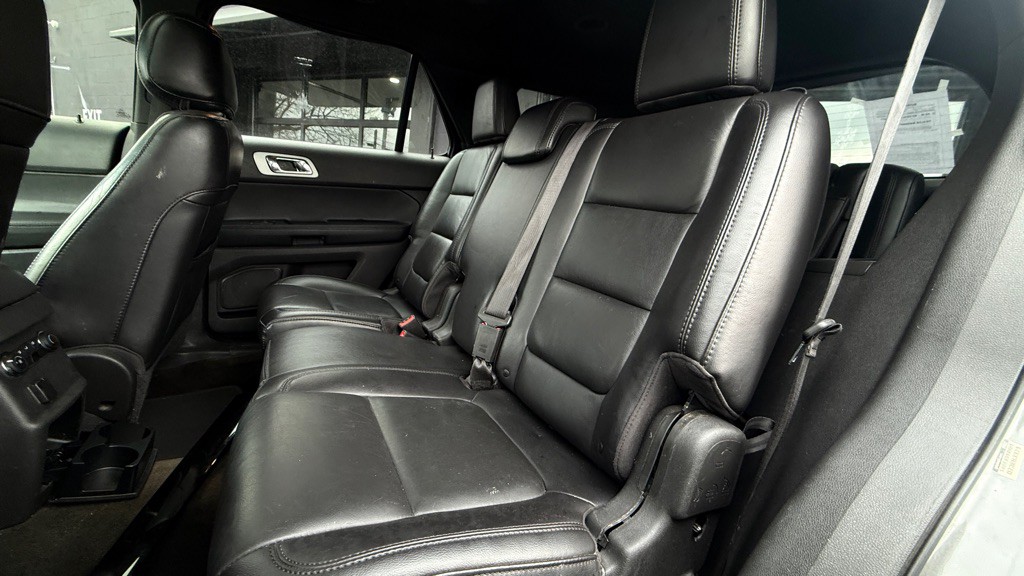 2013 Ford Explorer Image 3