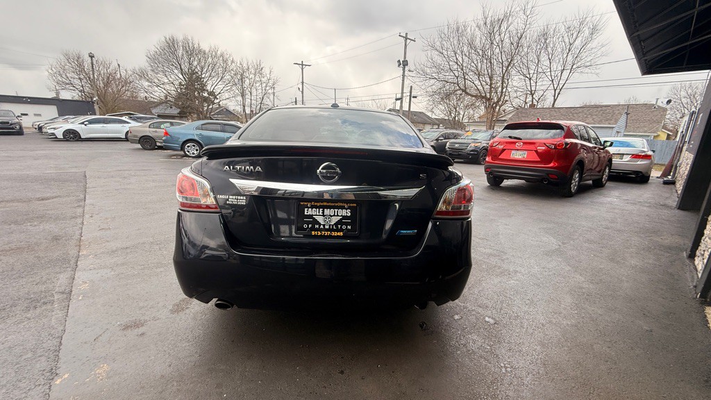 2014 Nissan Altima Image 4