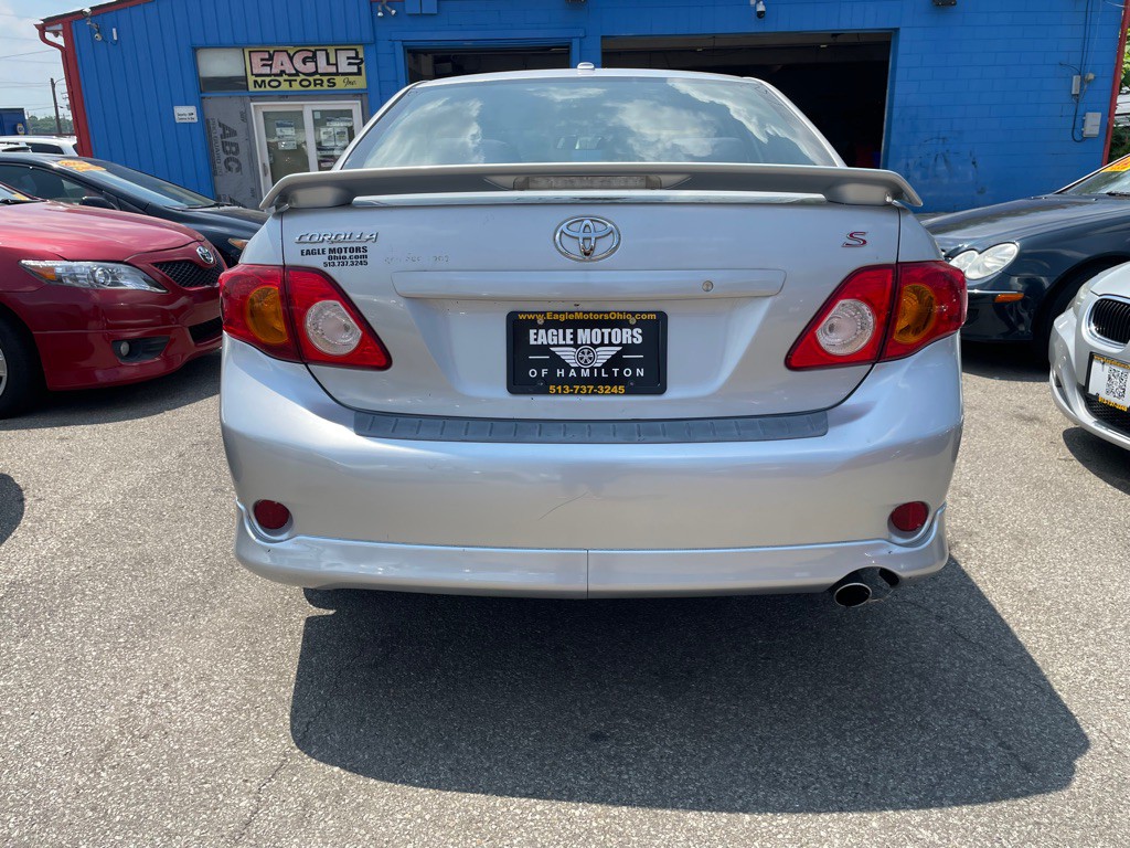 2010 Toyota Corolla Image 6