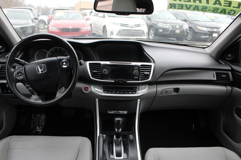 2013 Honda Accord Image 11